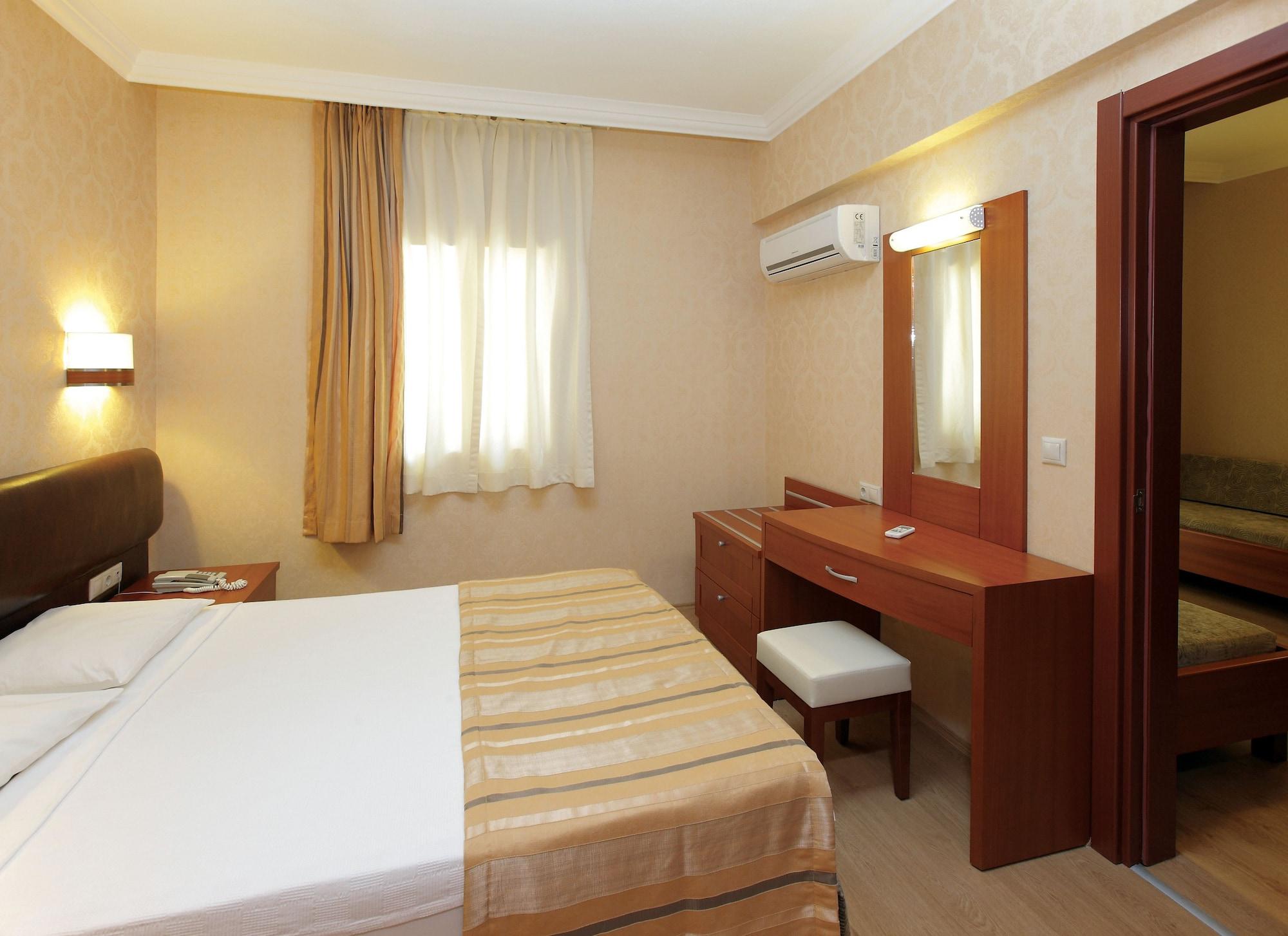 Julian Club Hotel Marmaris Bagian luar foto