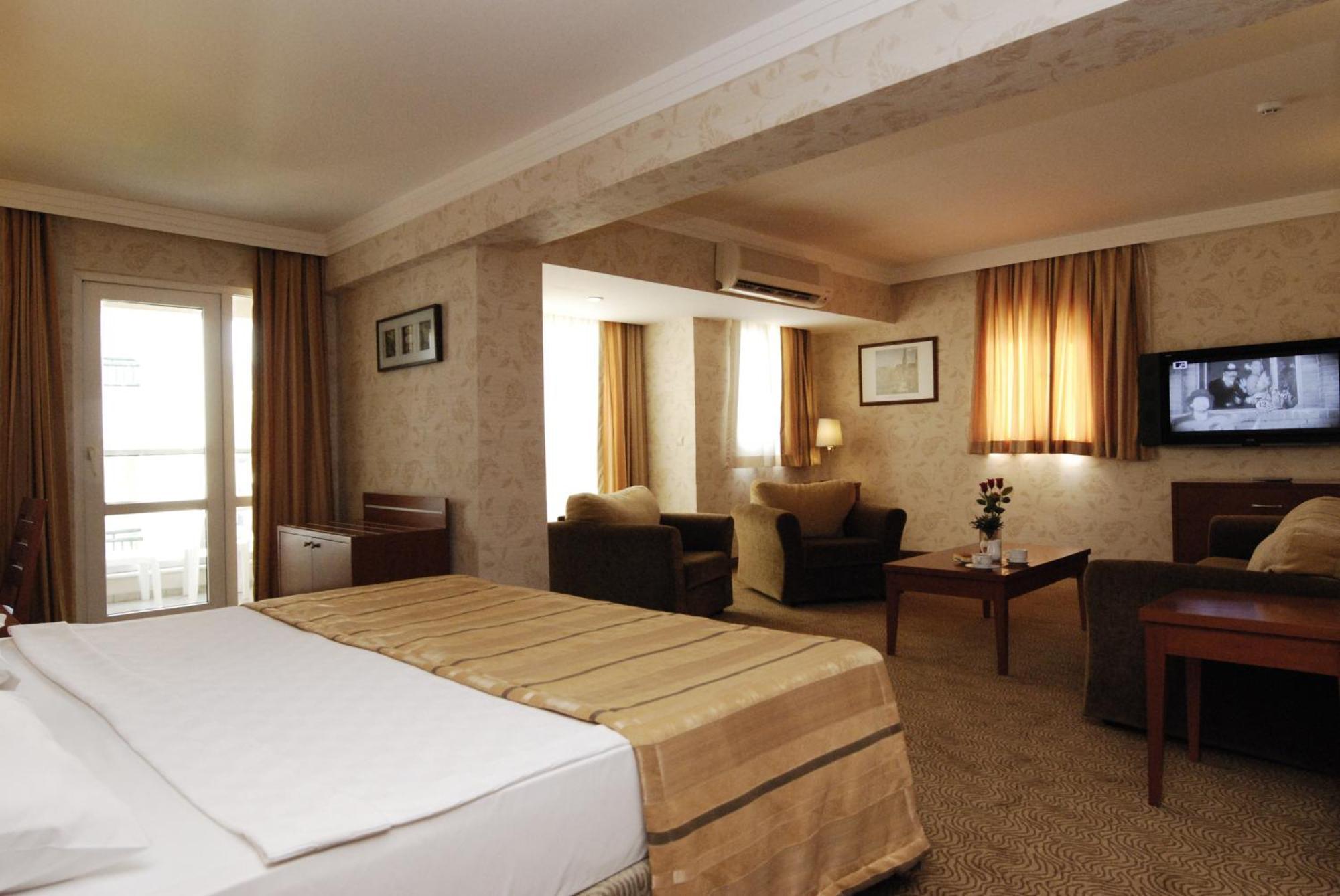 Julian Club Hotel Marmaris Ruang foto