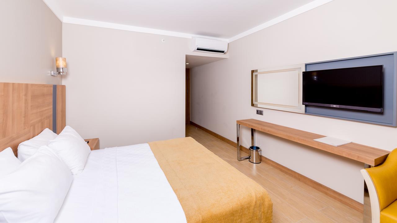 Julian Club Hotel Marmaris Bagian luar foto